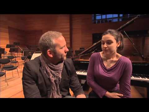 Marc Neblung trifft die Erfolgs-Nachwuchspianistin und ECHO Gewinnerin Olga Scheps