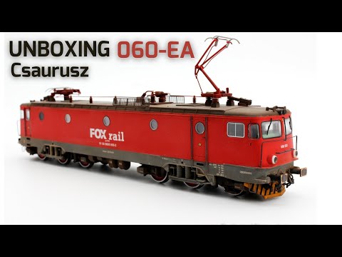 Unboxing ACME 60203, 060-EA, Csaurusz villanymozdony