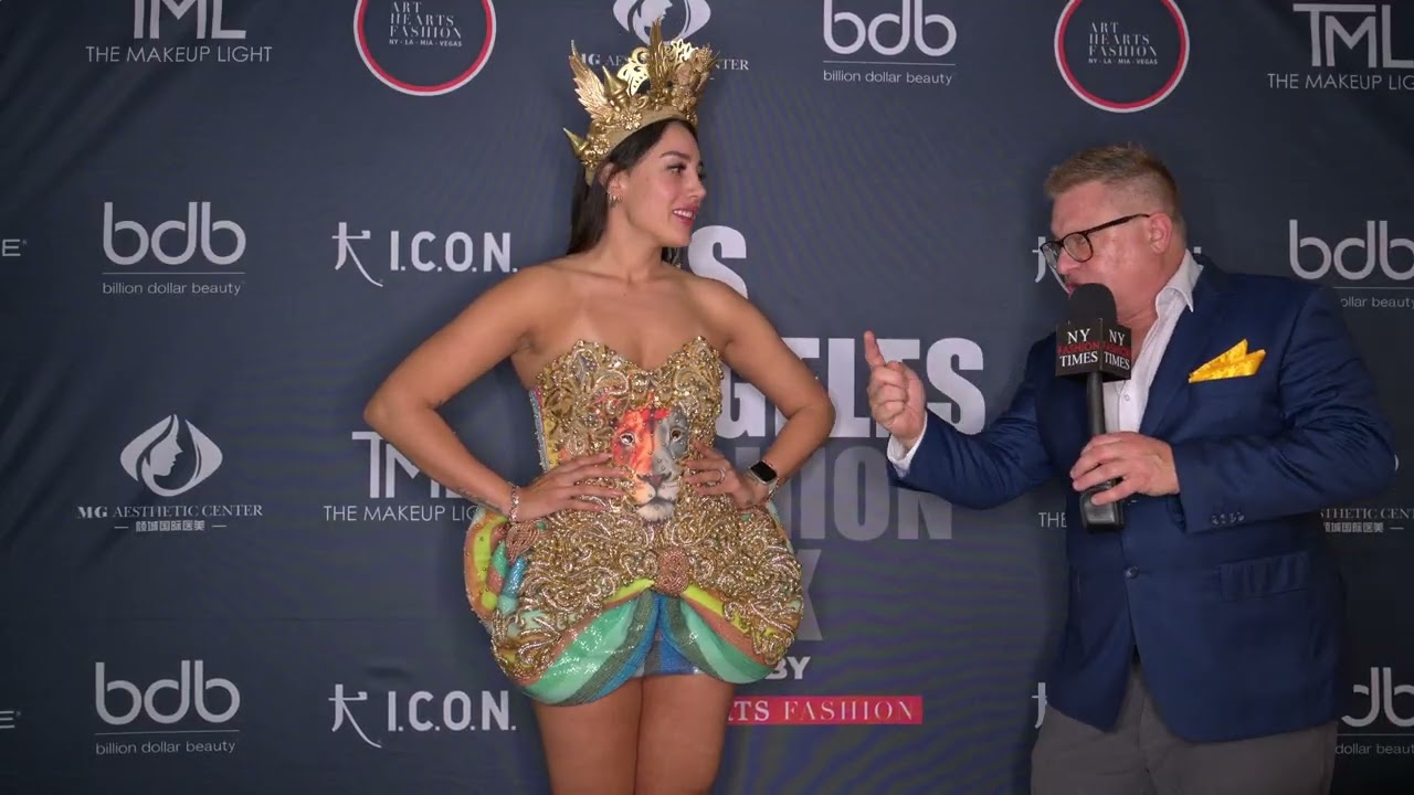 Fernanda La Rosa in her runway look @artheartsfashion LAFW