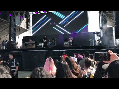 Los Retros- Friends live at Tropicalia Festival 2019