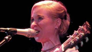 Kristin Hersh at the Bell House Bkyn - Me and My Charms