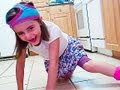 UNDERWEAR HEAD DANCE! - YouTube