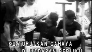 Download lagu EYE - Izinkan Selamanya Namamu Dihati.mp4 mp3