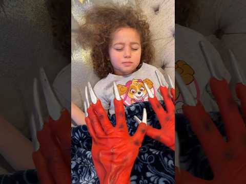 Big sister protects little sister from danger - safety rules- sister love ❤️#shorts