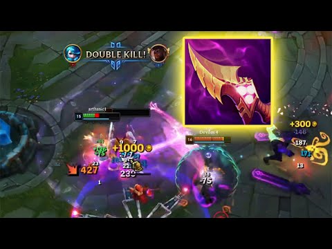 When Gwen ENTERS in the fight