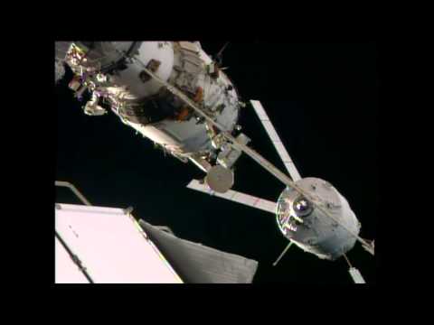 [ATV-5] Automated Transfer Vehicle 5 "Georges Lemaitre" Docks With ISS