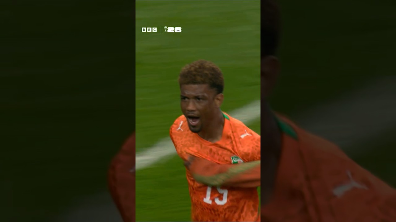 'SPECIAL' GOAL FROM AMAD DIALLO - YouTube