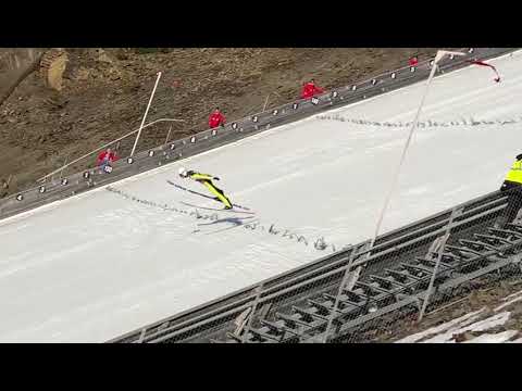 Wysoki lot Piotr Żyła 🤪🤣