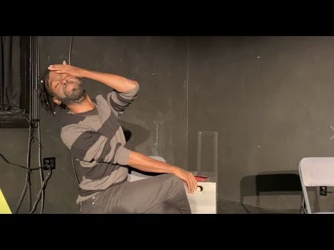 Deaf artist invited to perform one-man show at local theatre (ASL - 10.26.18)