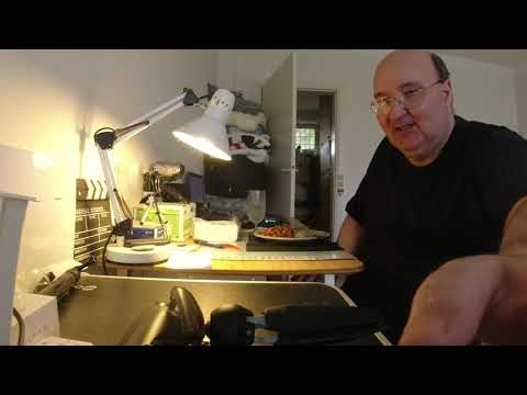 MongoTV_6679 - Min Aftensmad - Del 2 - DANISH MUKBANG - KARTOFFELMOS Med PØLSER og BRUN SOVS