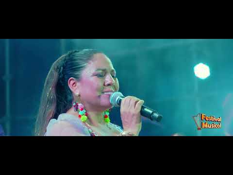 Dina Paucar - Todo Empezó / Tu Incomprensión / Siempre Fuiste Caprichoso (En Vivo)