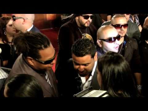 Premio Lo Nuestro 2011 Red Carpet 03
