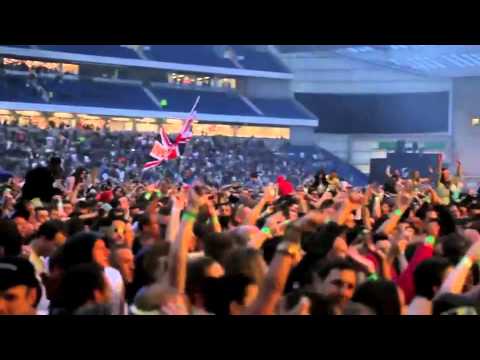 Fatboy Slim playing John Dahlbäck 'Grunge' at Big Beach Bootique 5