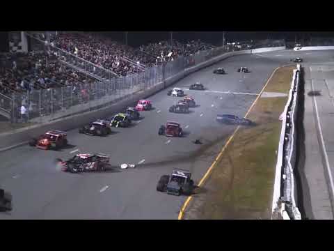 Andrew Krause hard crash - 2022 Whelen mods. @ New Smyrna