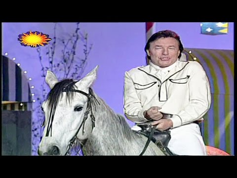 Karel Gott na koni v Novotách