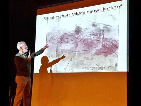 2 Grondvondsten Middag in 't Buurthuus in Noordwolde fr.