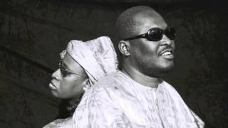 Amadou & Mariam - Beaux dimanche Lyrics / HD /