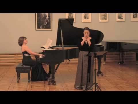 Anna Mayilyan & Armine Grigoryan.  E. Abrahamyan  -  I remember your eyes.