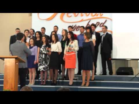 Grupul Voces - Domnu-i Maret