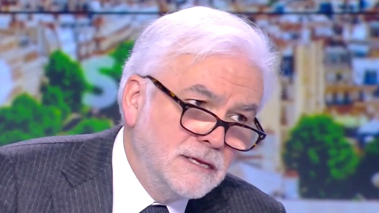 Pascal Praud : "C’est un journaliste qui n’est pas écouté, il est très médiocre !"