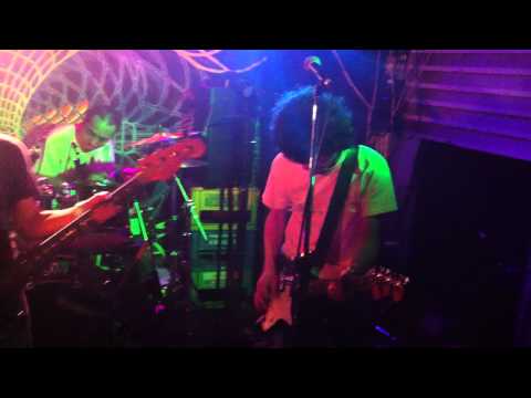 The Dead Pan Speakers - Live @ Socrates, Kyoto (June 30 2012)