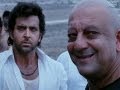 Hrithik goes back to his old house - Agneepath