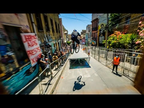 Full FPV Downhill Run with Tomas Slavik | Red Bull Valparaiso Cerro Abajo 2022