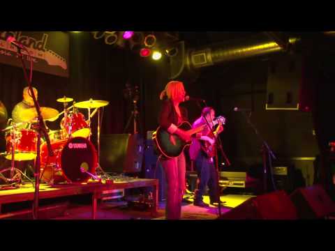 Alcohol (Mary Selvidge ORIGINAL)