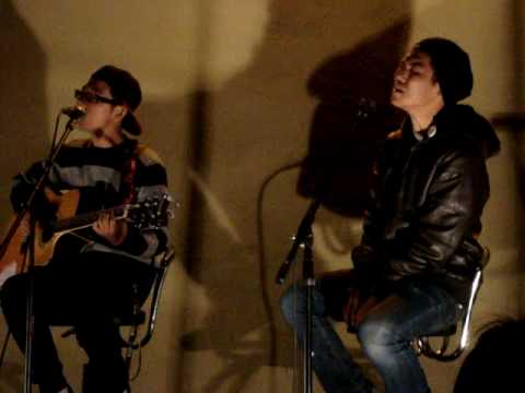 100909 It's Acoustic Time 3 - Sunset (cover) - Michael Carreon & Albert Posis