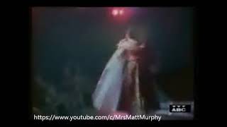 Aretha Franklin - &quot;Spirit in the Dark&quot; &amp; &quot; Reach Out and Touch&quot; - Olympia Paris 1971 LIVE