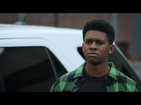 Ronnie Confronts the Police Officer Who Arrested Him - For Life