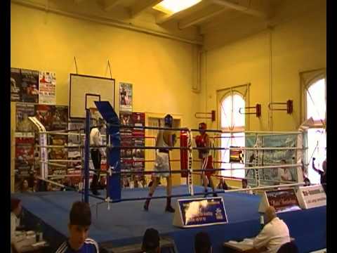 Hans Röhrdanz vs. Ata Akan  Landesmeisterschaft Boxen in  Mecklenburg Vorpommern am 23.02.2013