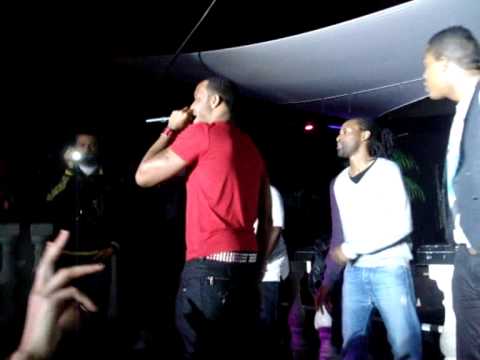 LEFTSIDE Aka Dr Evil LIVE 2010 - Mi tired rasta- I am blessed