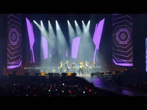 180923 BTS Love Yourself World Tour in Hamilton - Intro + Idol