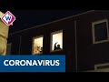 Silent disco met de buurt tijdens corona - OMROEP WEST
