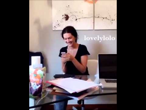 Berguzar  Korel in her cafe