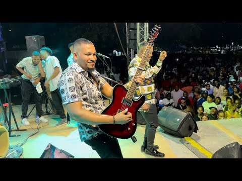 LUIS MIGUEL DEL AMARGUE-No Notas EN VIVO @LuisMiguelDelAmargue