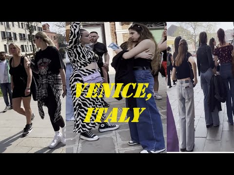 Venice Uncovered: A Guided Exploration on Foot