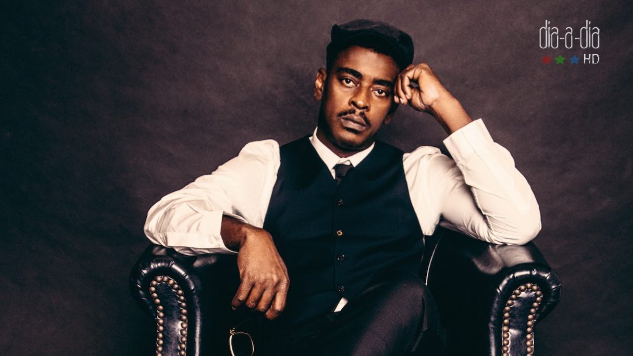 A revista Dia-a-Dia de dezembro tem Seu Jorge na capa