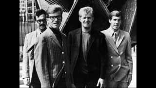 The Golliwogs - You Can't Be True (w/ Lyrics)