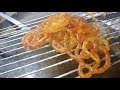 Making Sweet Jalebi Samosa Jalebi Indian Street Food Foodlover Jalebi Samosa Samo