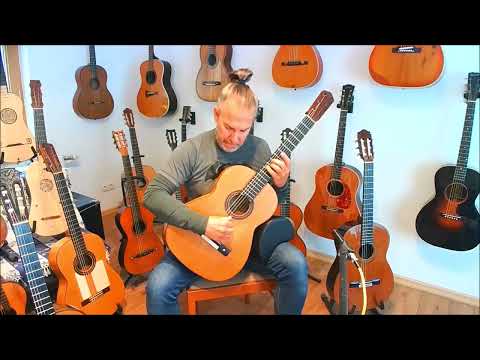 Domingo Esteso 1922 rare guitar with amazing old world sound quality + certificate - check video! image 13