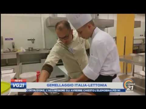 Striano "Insegna" a "Vivere all'Italiana"