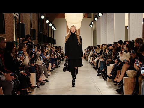 FG CHIC : The Fall/Winter 2025 Michael Kors Collection Runway Show    