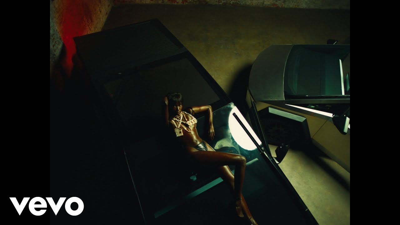 Offset – “Swing My Way”