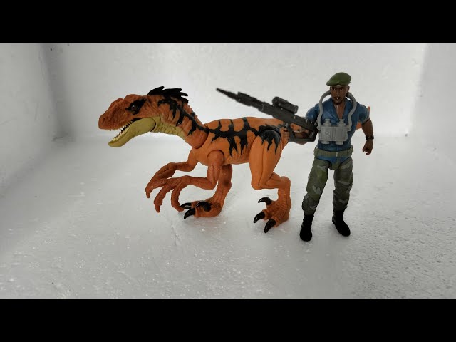 Vídeo relacionado con Mattel Jurassic World Rebirth Paquete de figuras humanas y de dinosaurio, Duncan Kincaid y Velociraptor, escala precisa de película de 9,5 cm, coleccionable posable