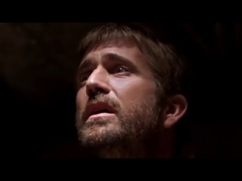 Mel Gibson - Hamlet - To be, or not to be - Soliloquy - 1990 - 4K