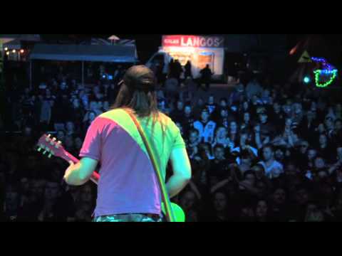 Dökött - Fingret i ett järnrör LIVE