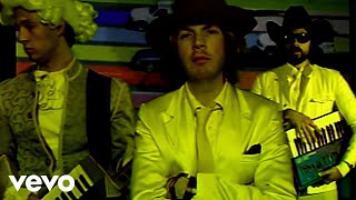 Beck - Cellphone&#39;s Dead (Official Music Video)