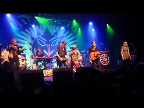 Levellers - Boatman Jig & This Garden /w Laura from She Makes War (LIVE) (Oct-31-2014)